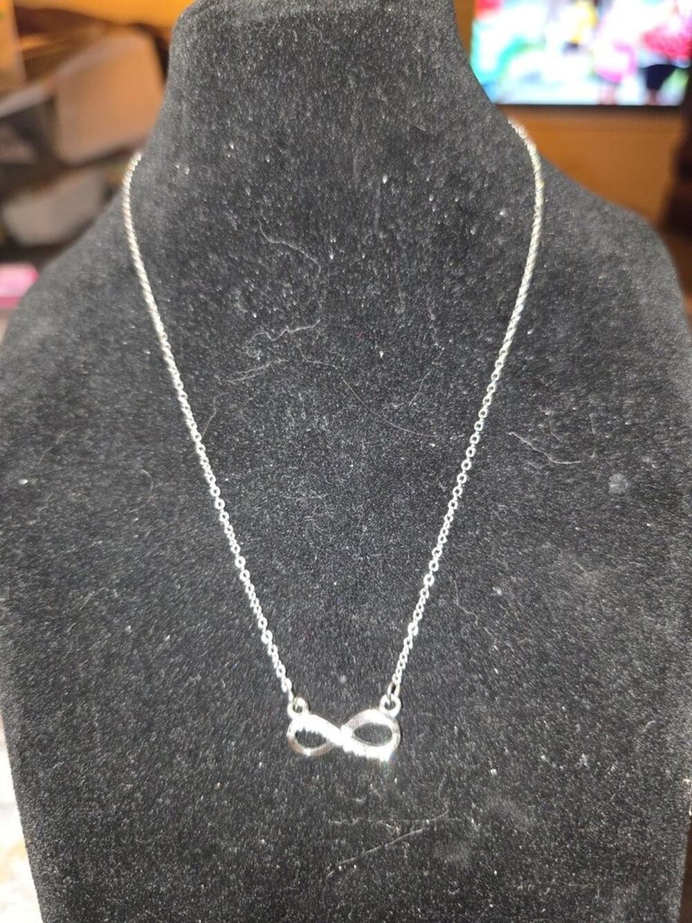 16 Inch Infinity Symbol Necklace